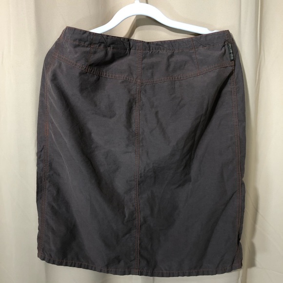 EUC Columbia Skirt - Picture 9 of 9